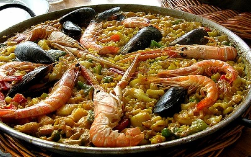 Paella valenciana
